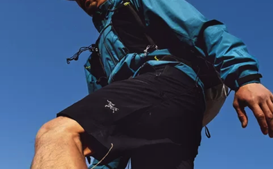 شرکت Yi Ling Weaving Co., Ltd. با همکاری تولیدکنندگان پارچه و لباس، ظرفیت تولید را برای پاسخگویی به تقاضای رو به رشد افزایش می‌دهد.